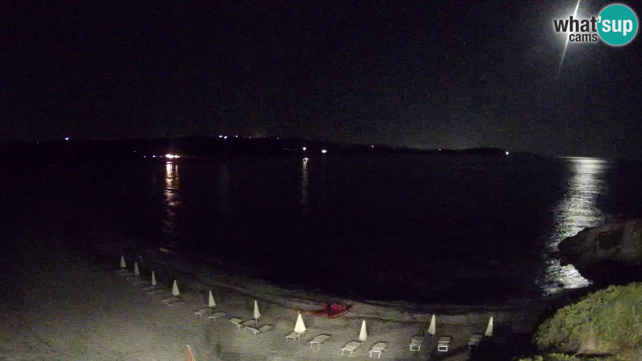 Plaža La Liccia v živo Rena Majore – Santa Teresa Gallura spletna kamera Sardinija