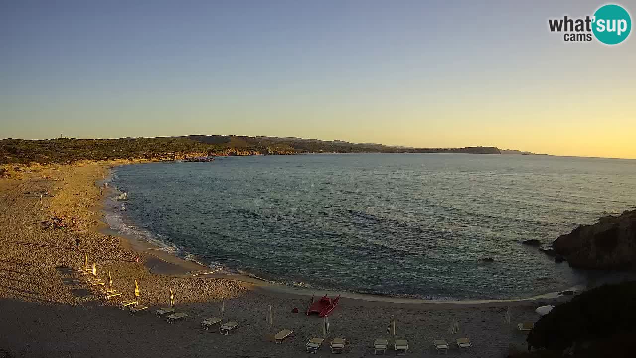 Plaža La Liccia u živo Rena Majore – Santa Teresa Gallura web kamera Sardinija