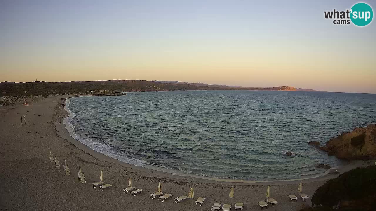 Plaža La Liccia u živo Rena Majore – Santa Teresa Gallura web kamera Sardinija