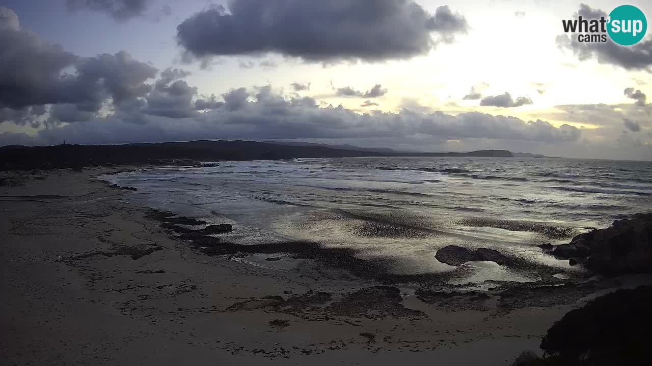 Plaža La Liccia u živo Rena Majore – Santa Teresa Gallura web kamera Sardinija