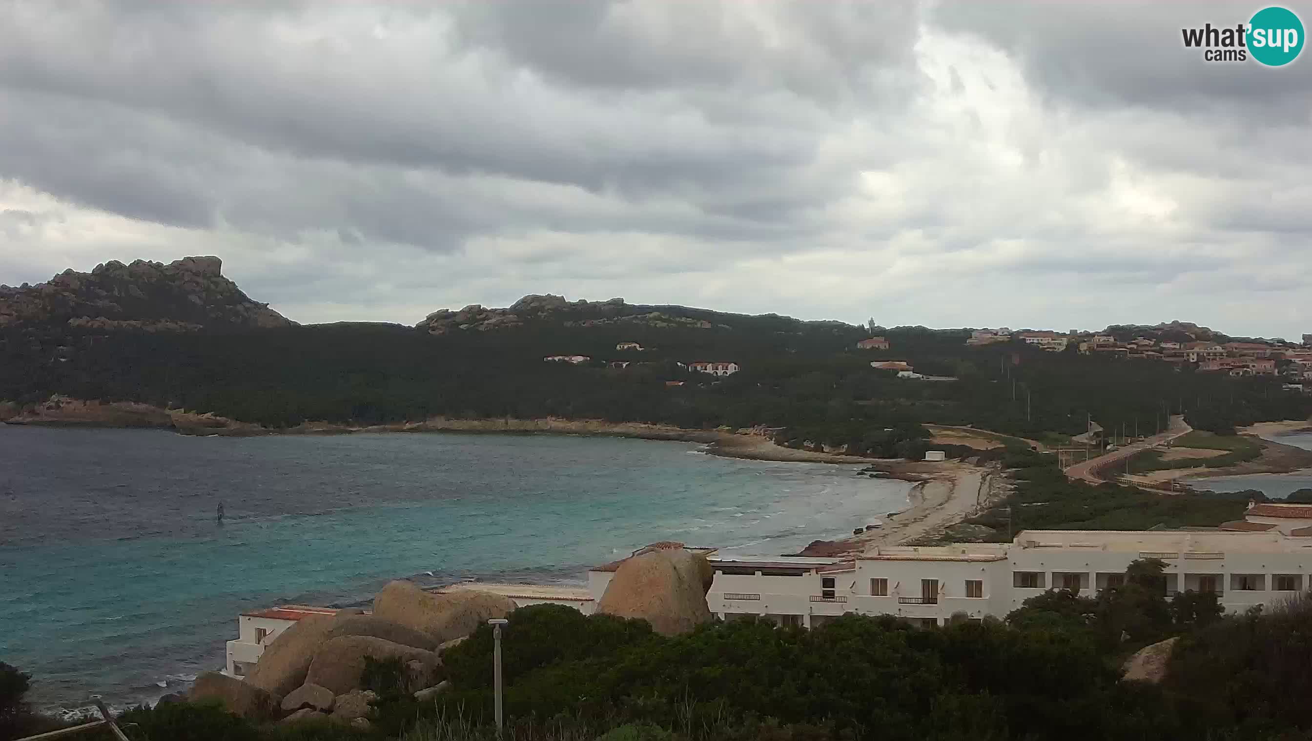 Web kamera uživo Capo Testa plaža s 2 mora – Santa Teresa Gallura – kamera uživo Sardinija