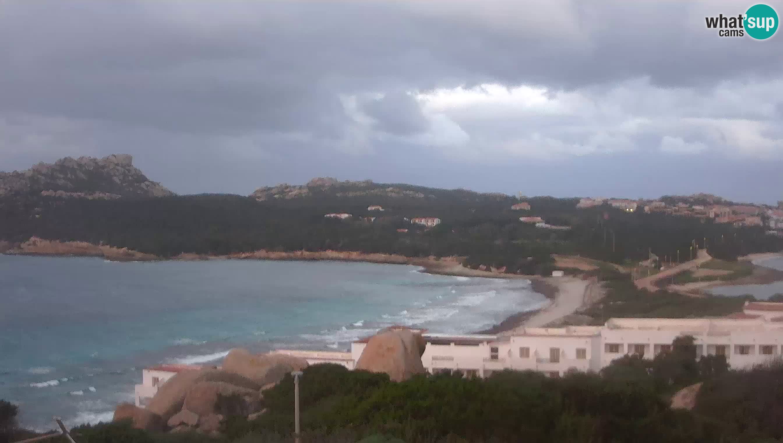 Web kamera uživo Capo Testa plaža s 2 mora – Santa Teresa Gallura – kamera uživo Sardinija