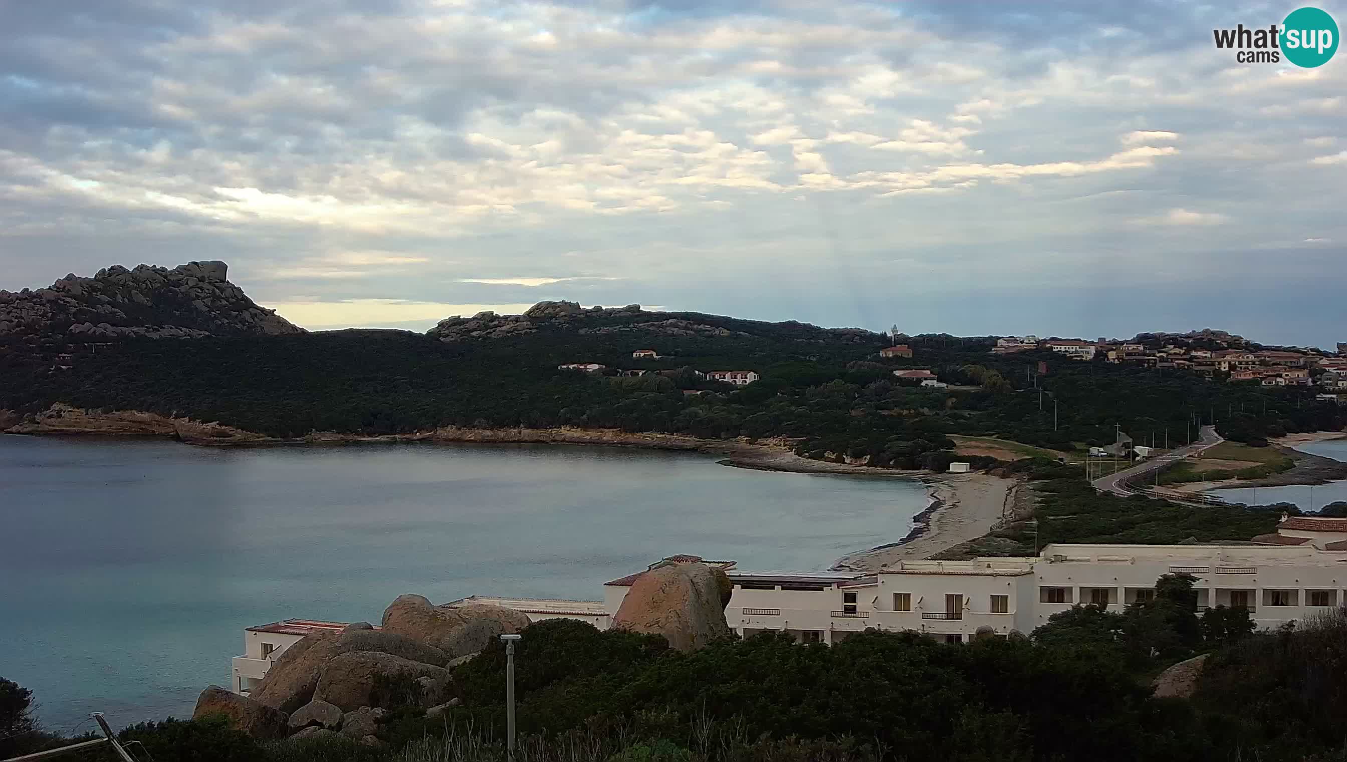 Web kamera uživo Capo Testa plaža s 2 mora – Santa Teresa Gallura – kamera uživo Sardinija