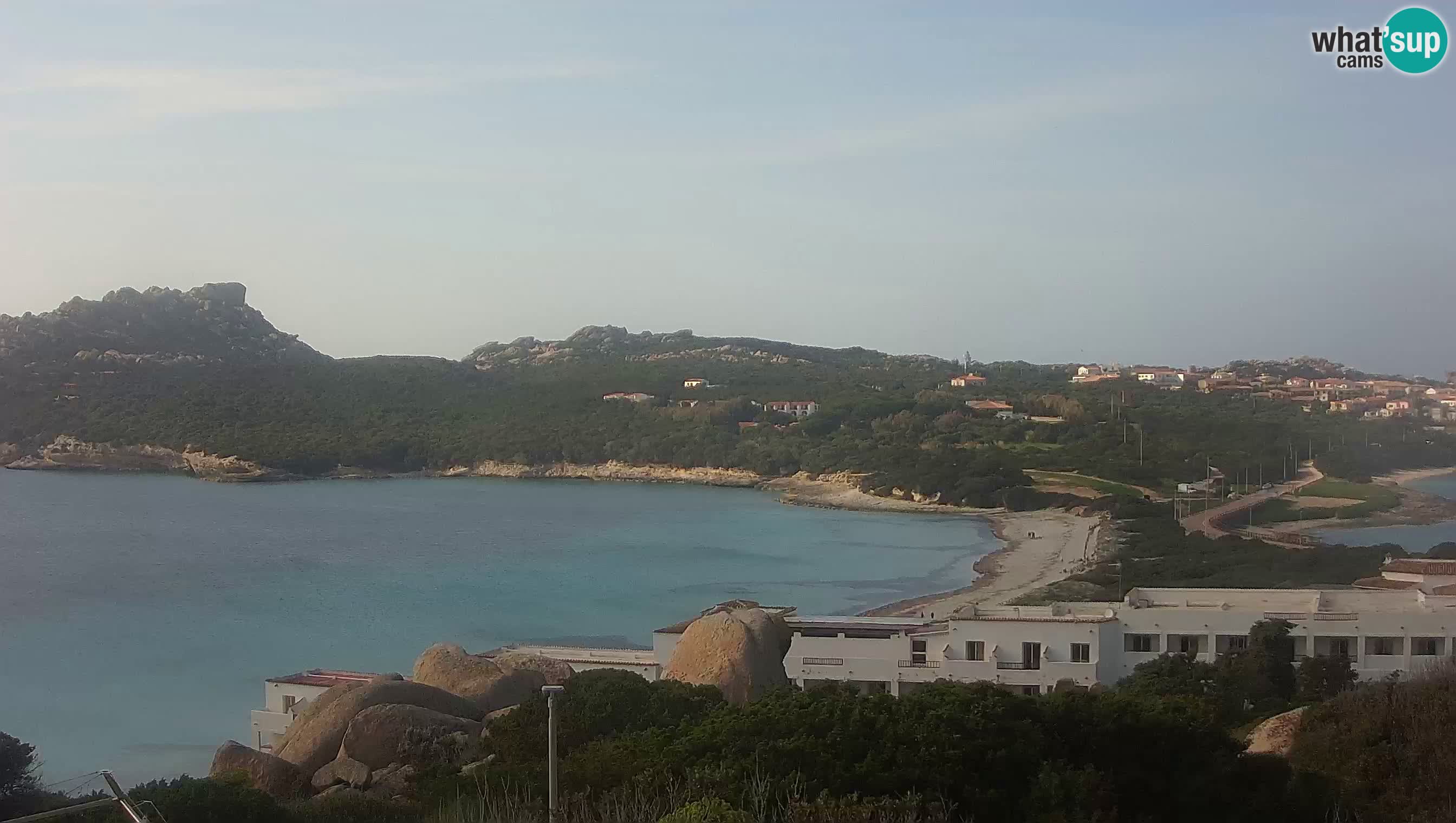 Web kamera uživo Capo Testa plaža s 2 mora – Santa Teresa Gallura – kamera uživo Sardinija