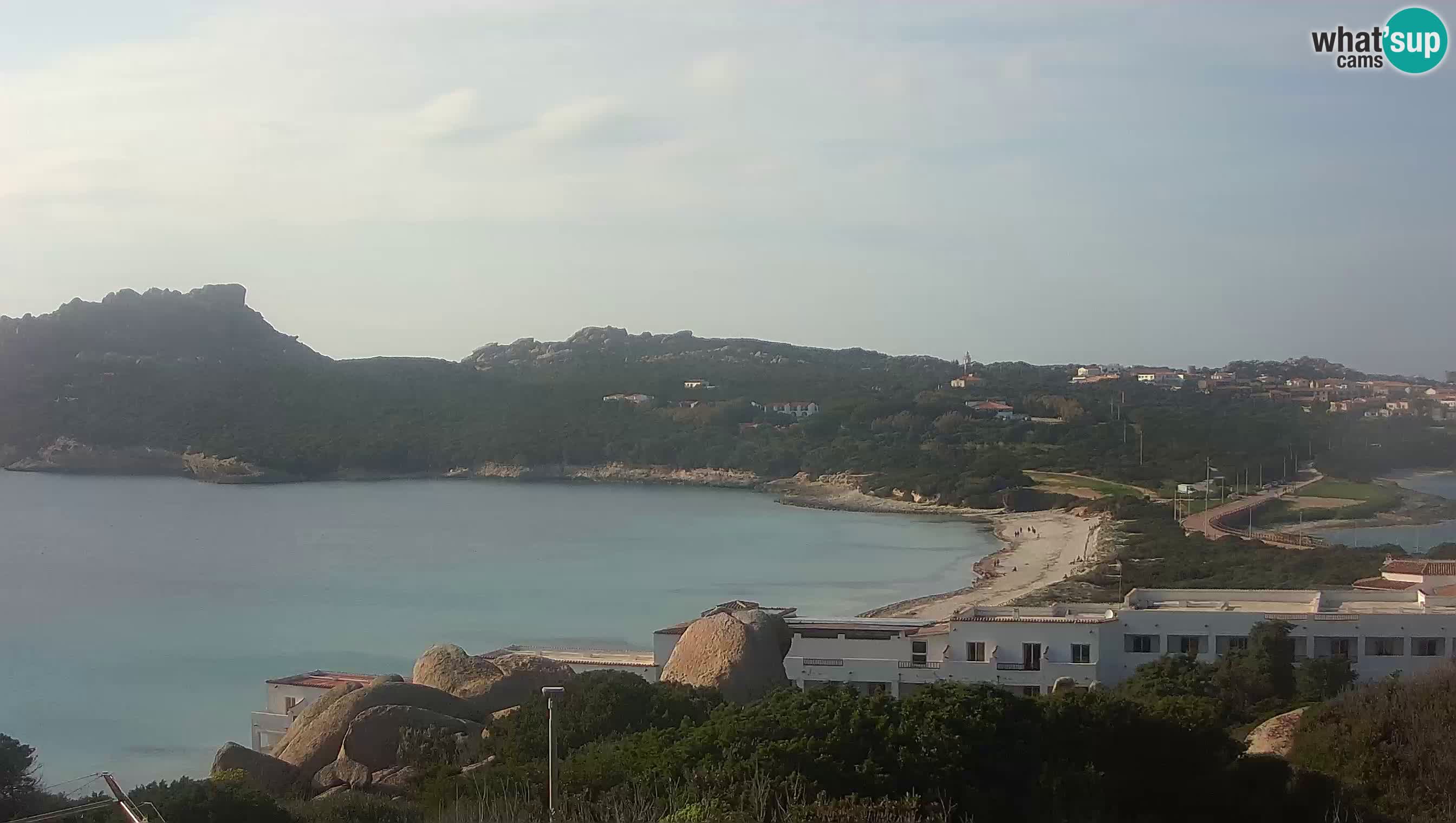 Web kamera uživo Capo Testa plaža s 2 mora – Santa Teresa Gallura – kamera uživo Sardinija