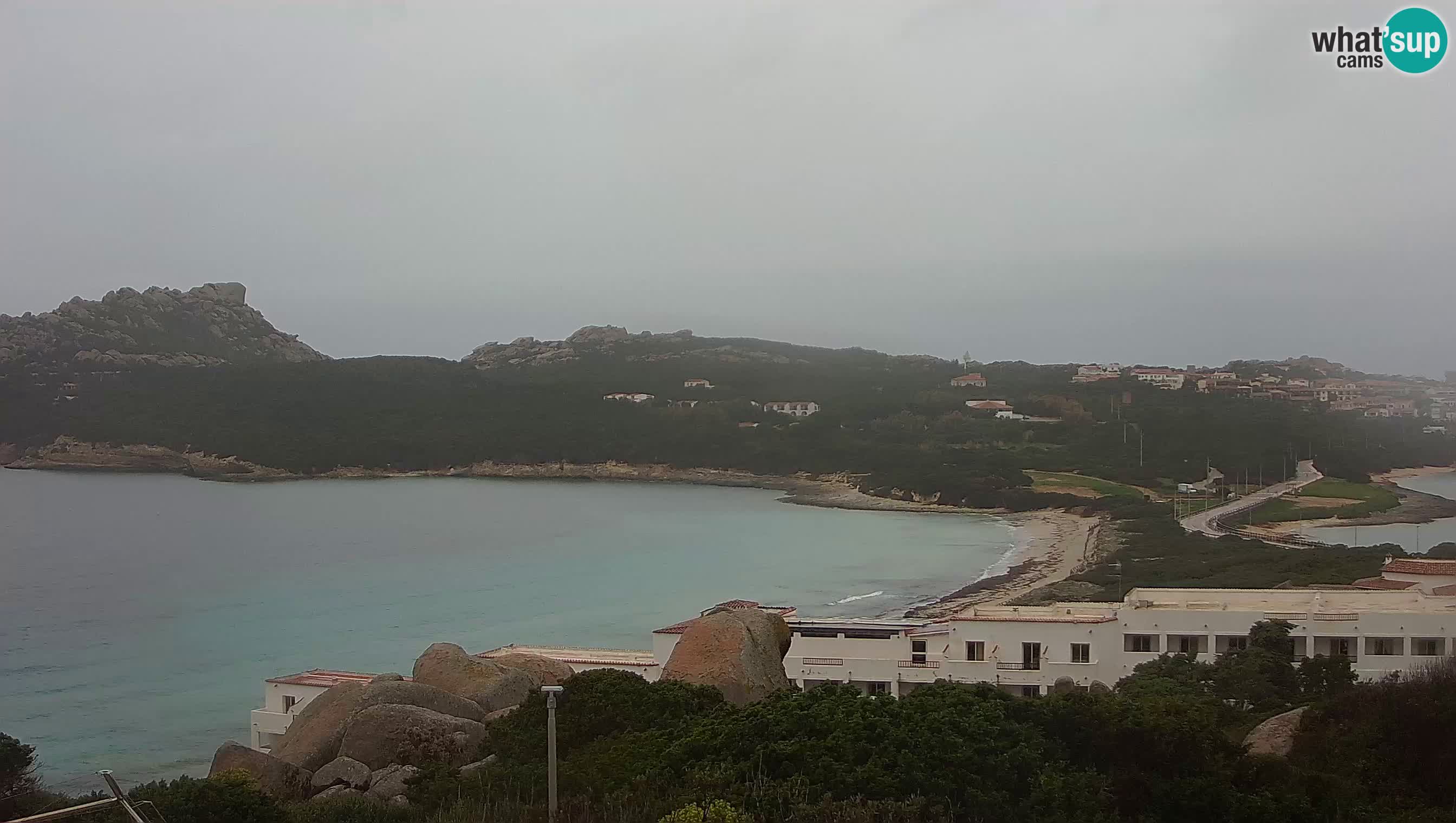 Web kamera uživo Capo Testa plaža s 2 mora – Santa Teresa Gallura – kamera uživo Sardinija