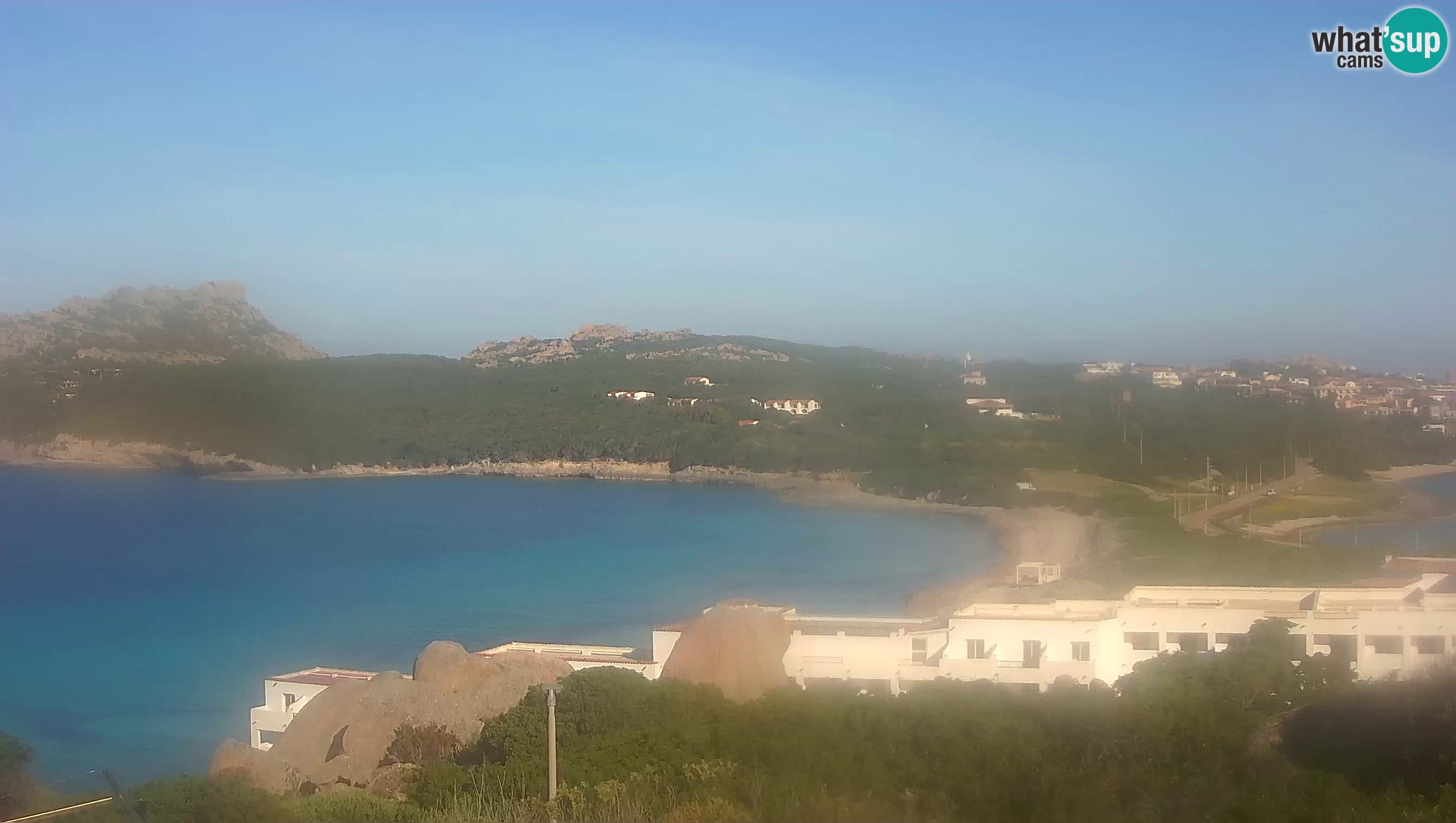 Web kamera uživo Capo Testa plaža s 2 mora – Santa Teresa Gallura – kamera uživo Sardinija