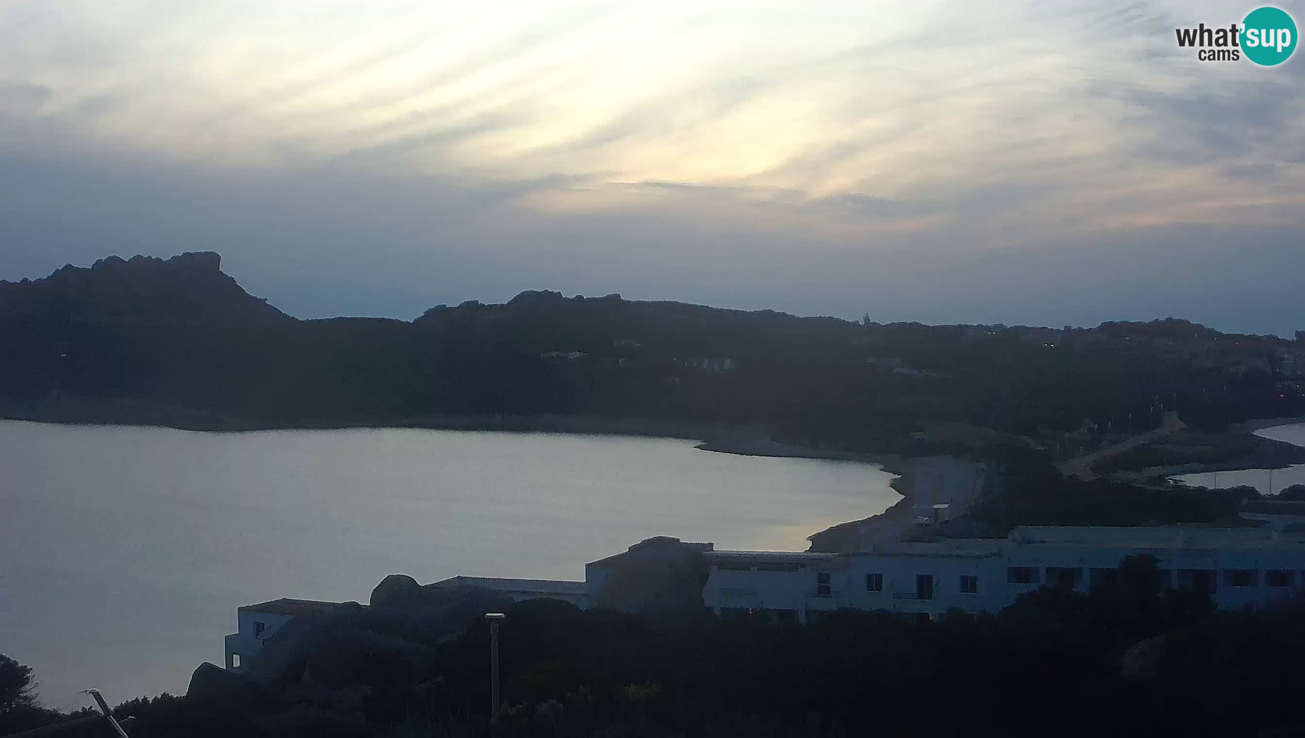 Web kamera uživo Capo Testa plaža s 2 mora – Santa Teresa Gallura – kamera uživo Sardinija