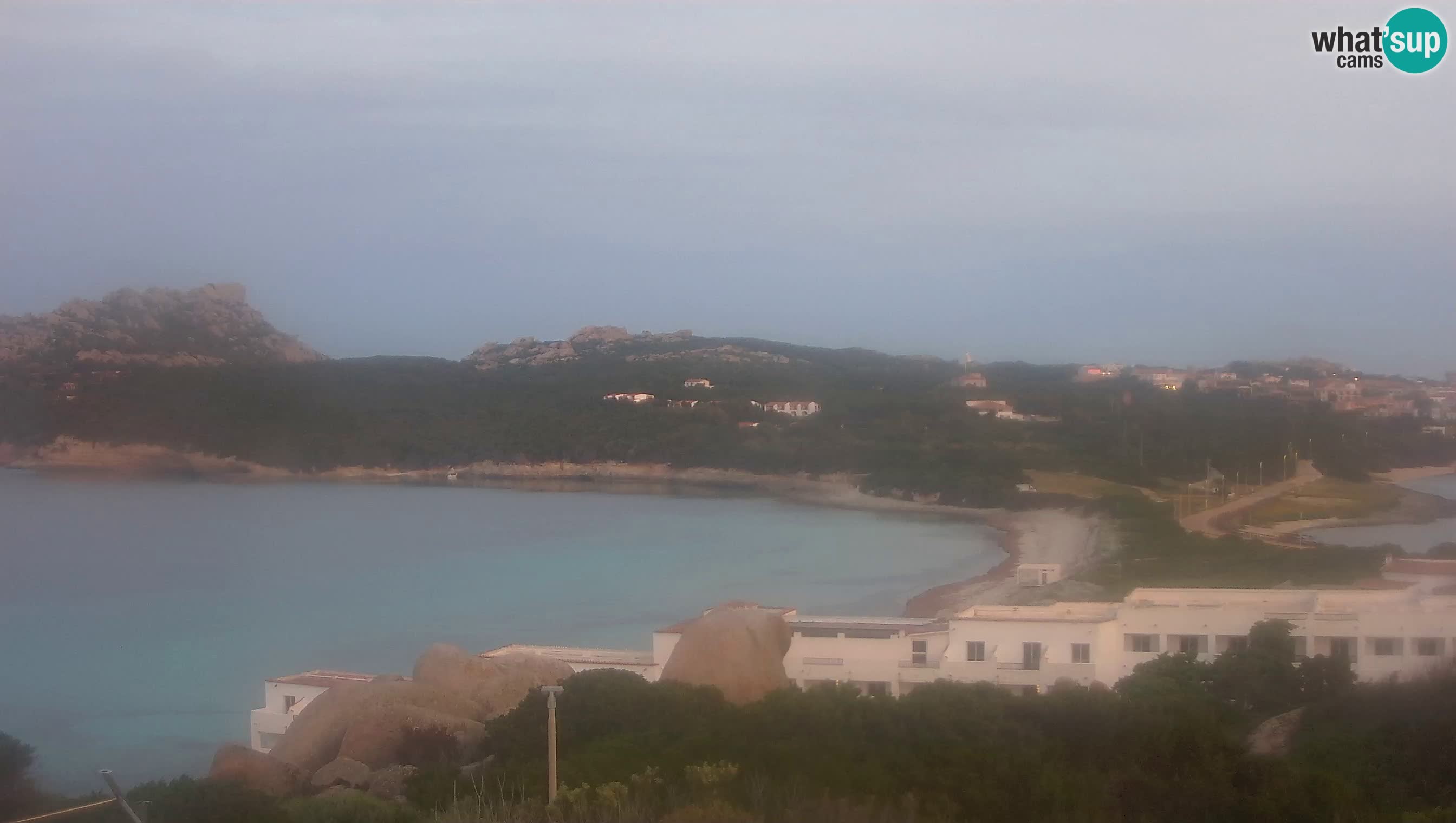 Web kamera uživo Capo Testa plaža s 2 mora – Santa Teresa Gallura – kamera uživo Sardinija