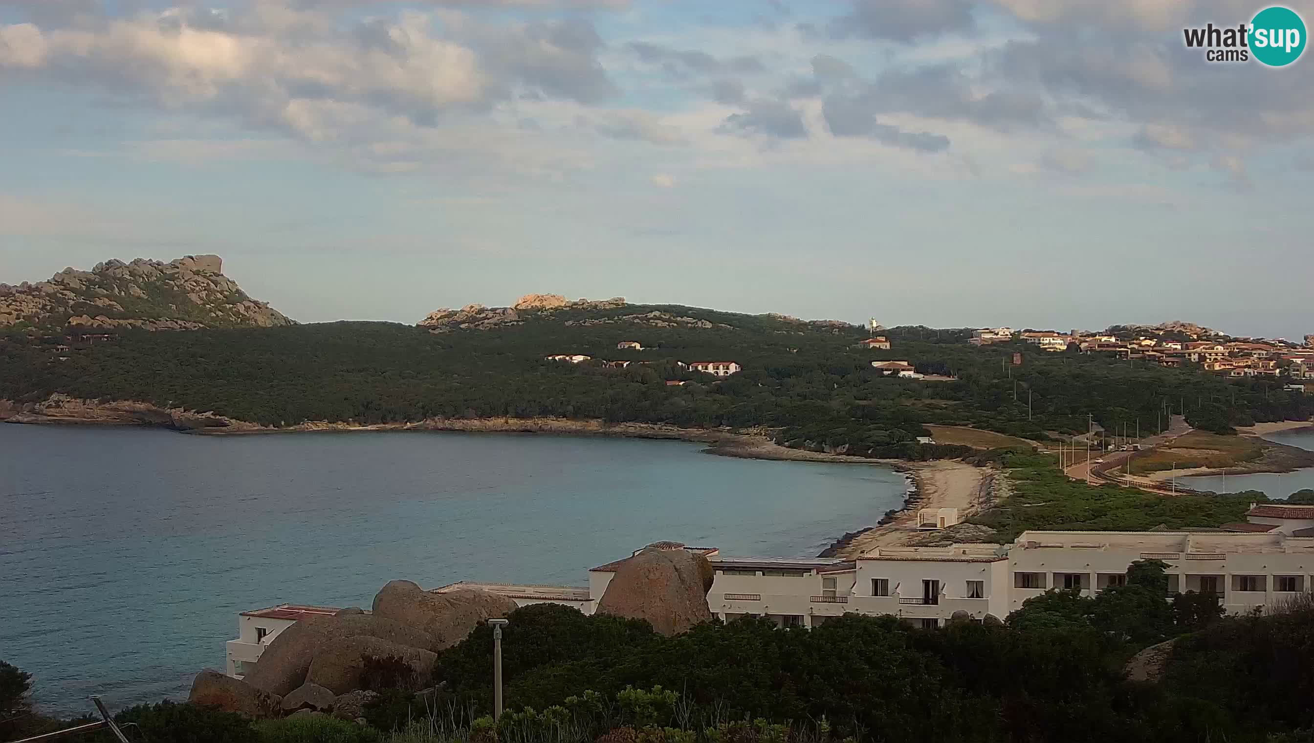Web kamera uživo Capo Testa plaža s 2 mora – Santa Teresa Gallura – kamera uživo Sardinija