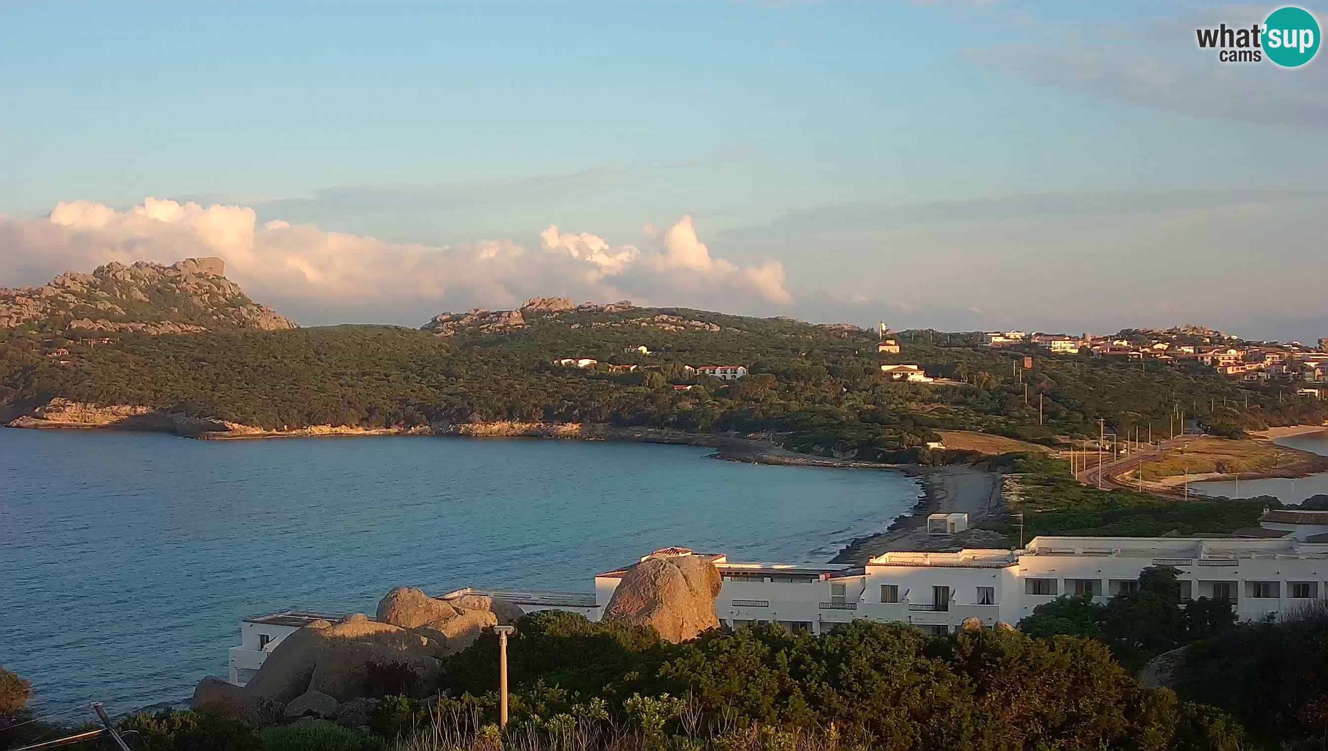 Web kamera uživo Capo Testa plaža s 2 mora – Santa Teresa Gallura – kamera uživo Sardinija