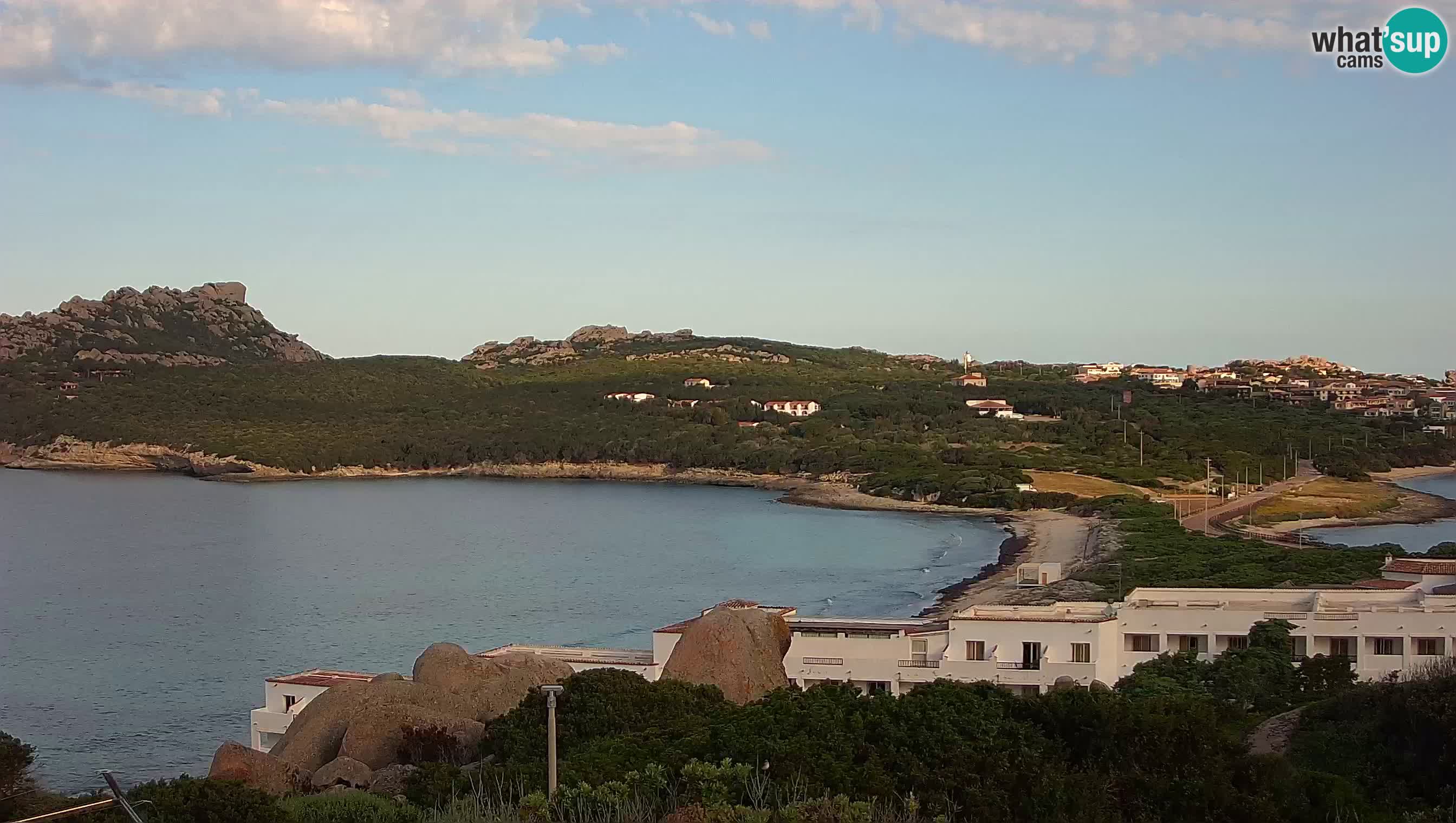 Web kamera uživo Capo Testa plaža s 2 mora – Santa Teresa Gallura – kamera uživo Sardinija