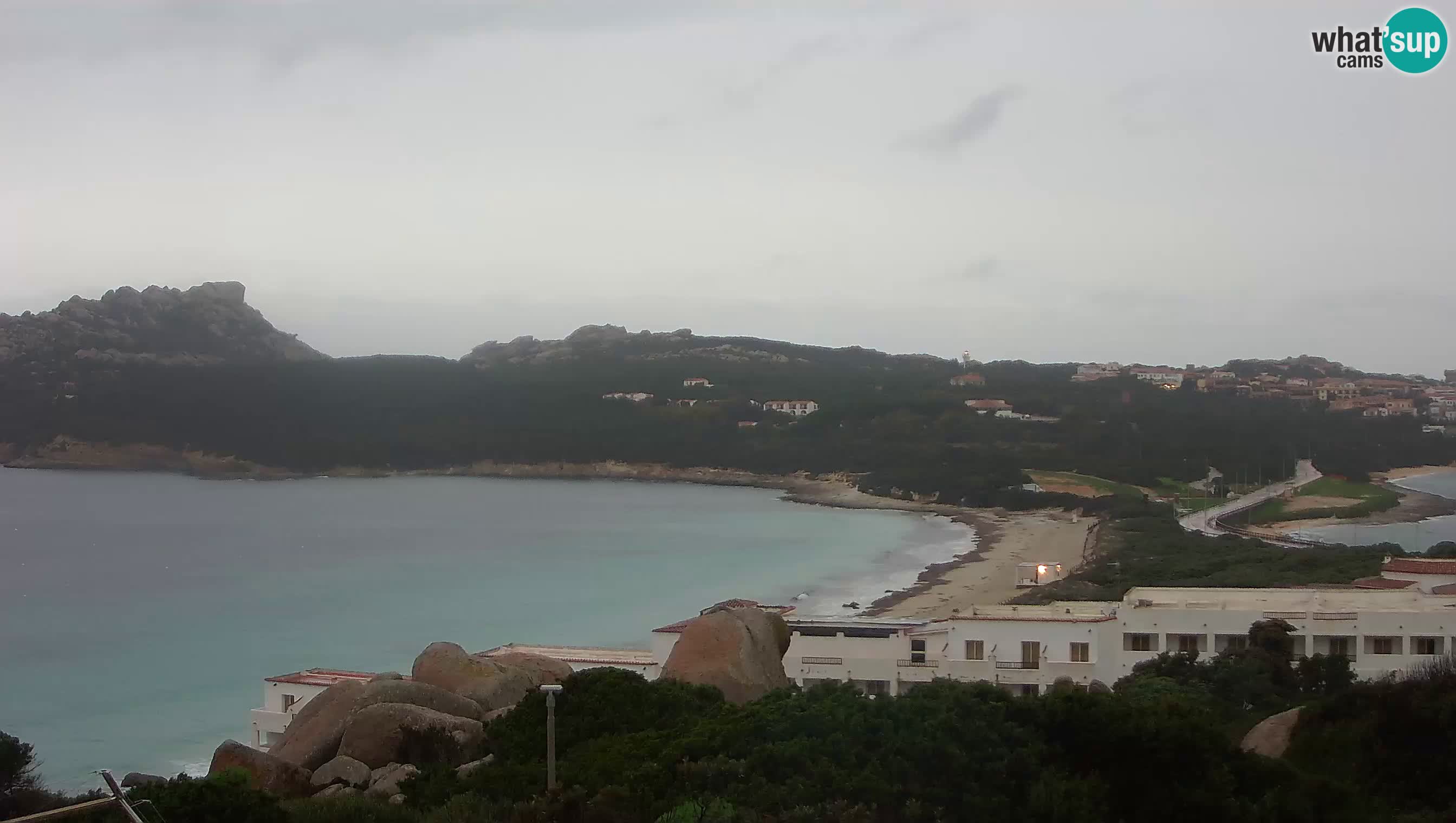 Web kamera uživo Capo Testa plaža s 2 mora – Santa Teresa Gallura – kamera uživo Sardinija