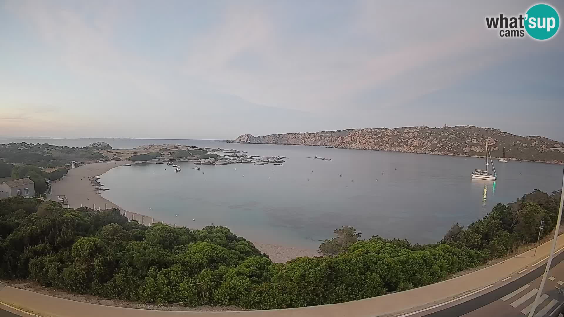 Web kamera Rena di Levante – Pogled uživo s Capo Testa
