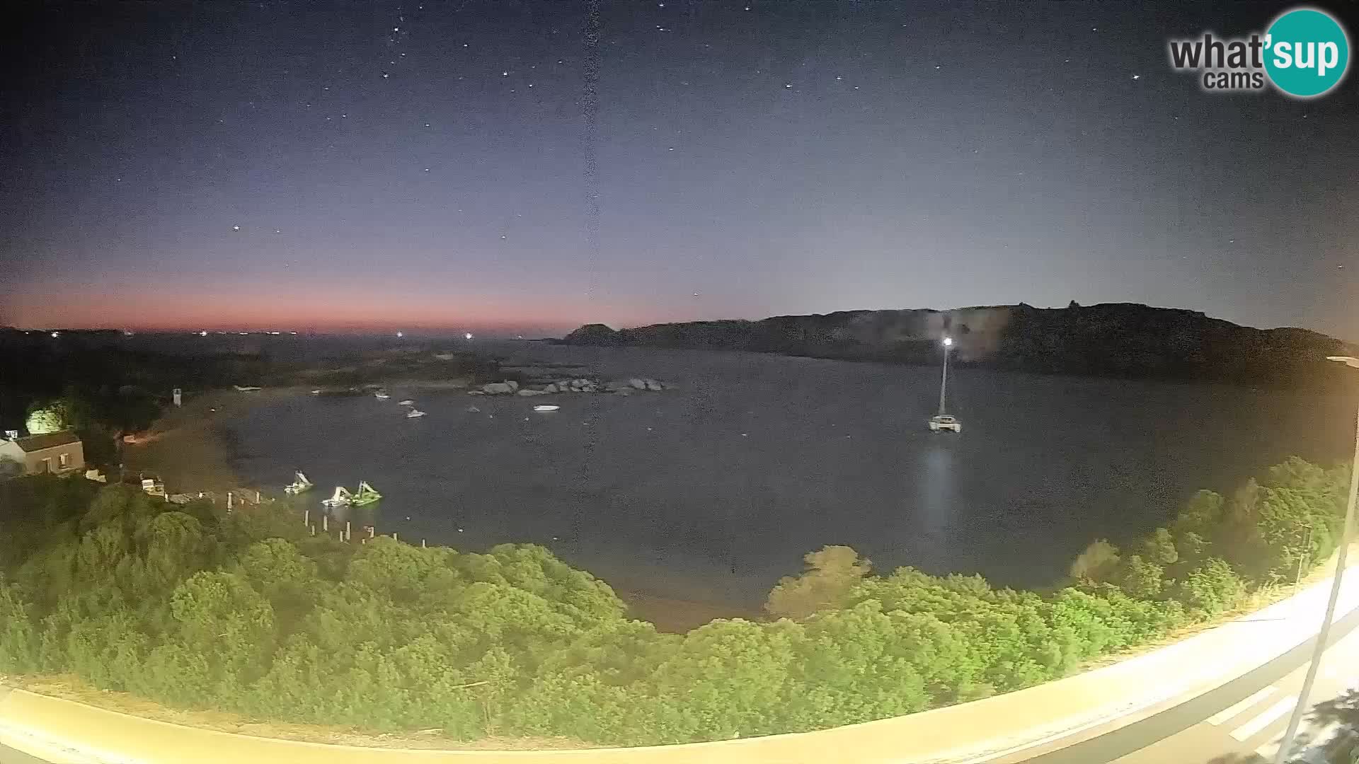 Web kamera Rena di Levante – Pogled uživo s Capo Testa