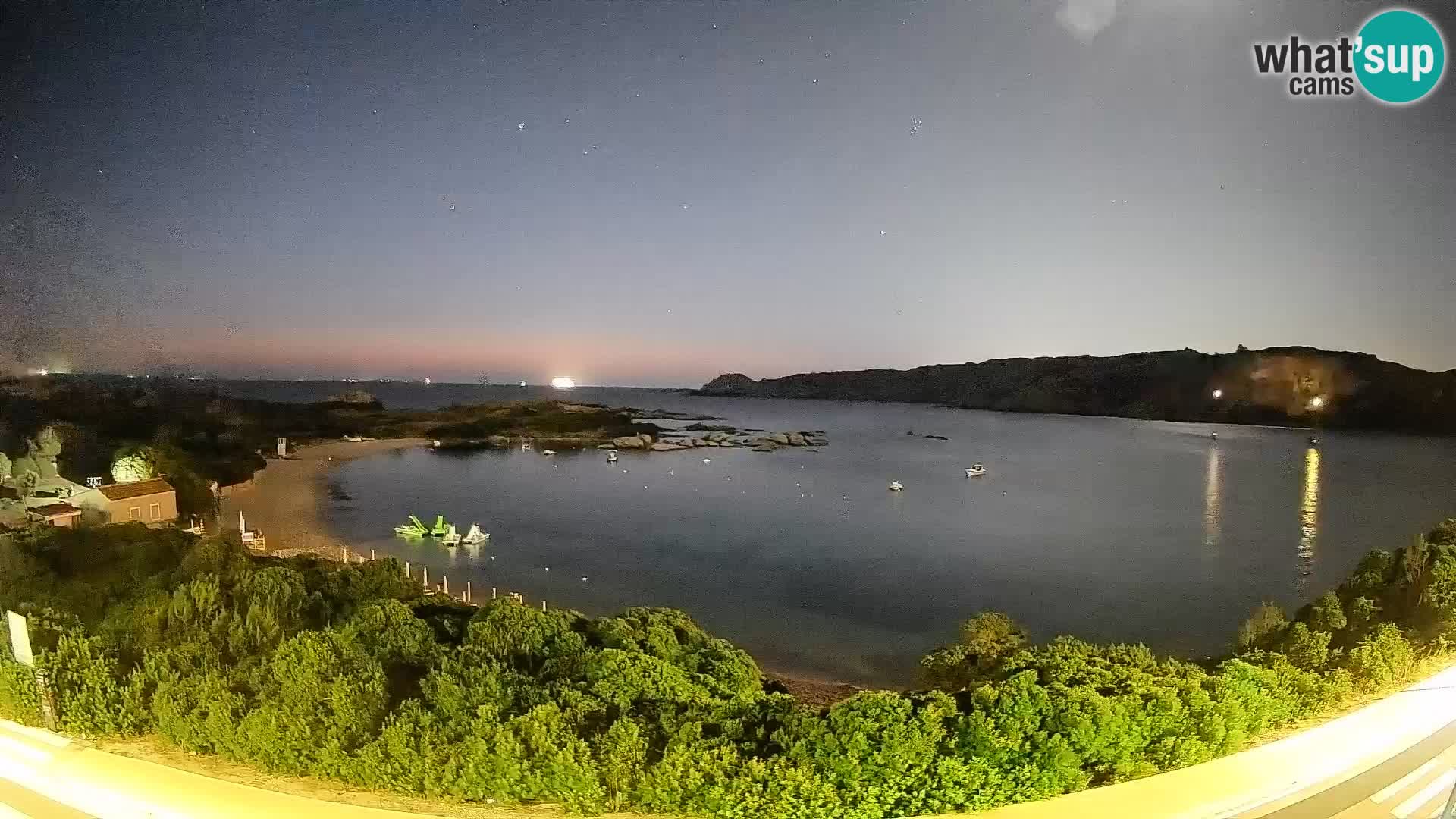 Web kamera Rena di Levante – Pogled uživo s Capo Testa