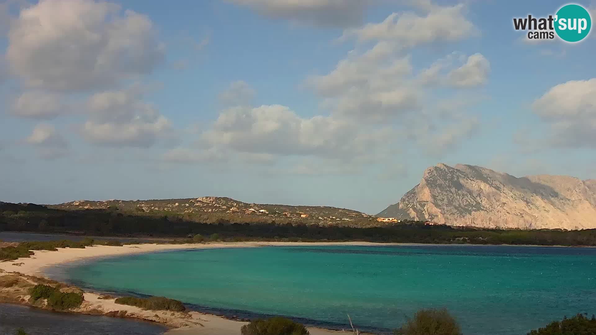 Spletna kamera San Teodoro – LU Impostu – Sardinija – Italija