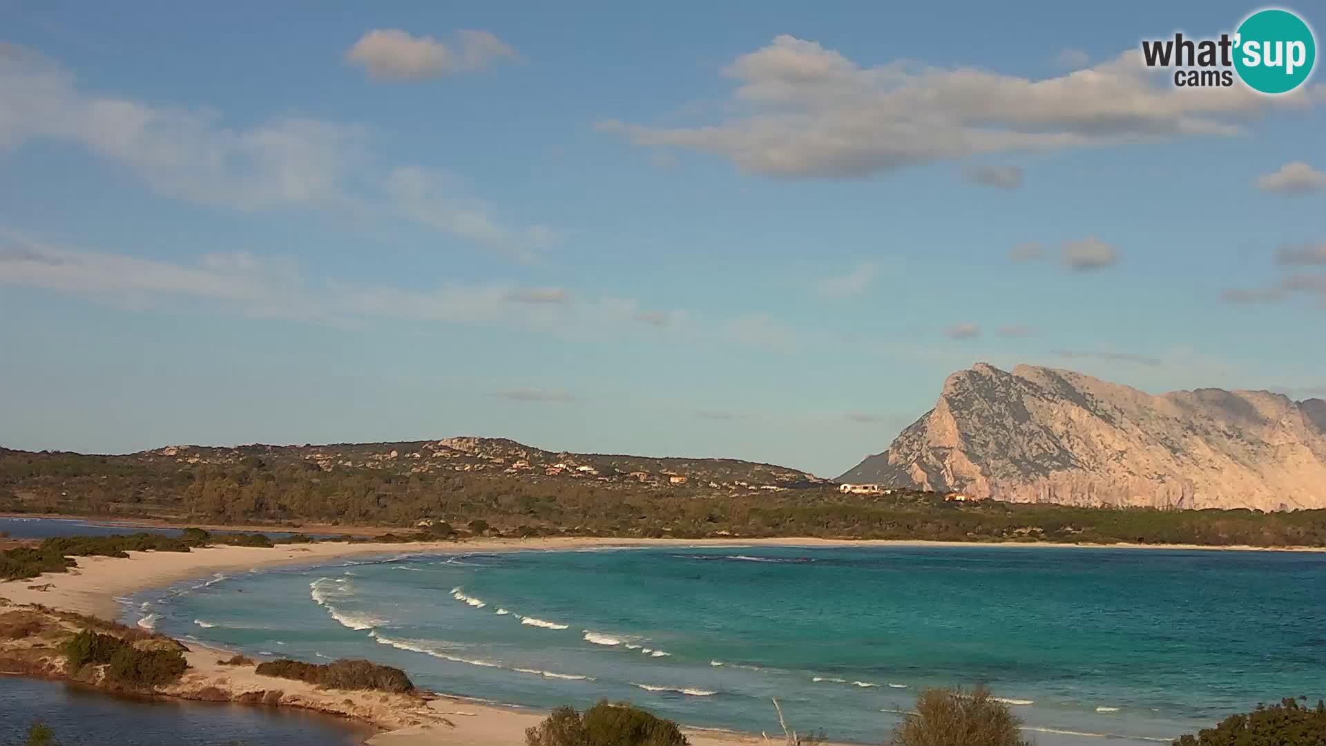 Spletna kamera San Teodoro – LU Impostu – Sardinija – Italija