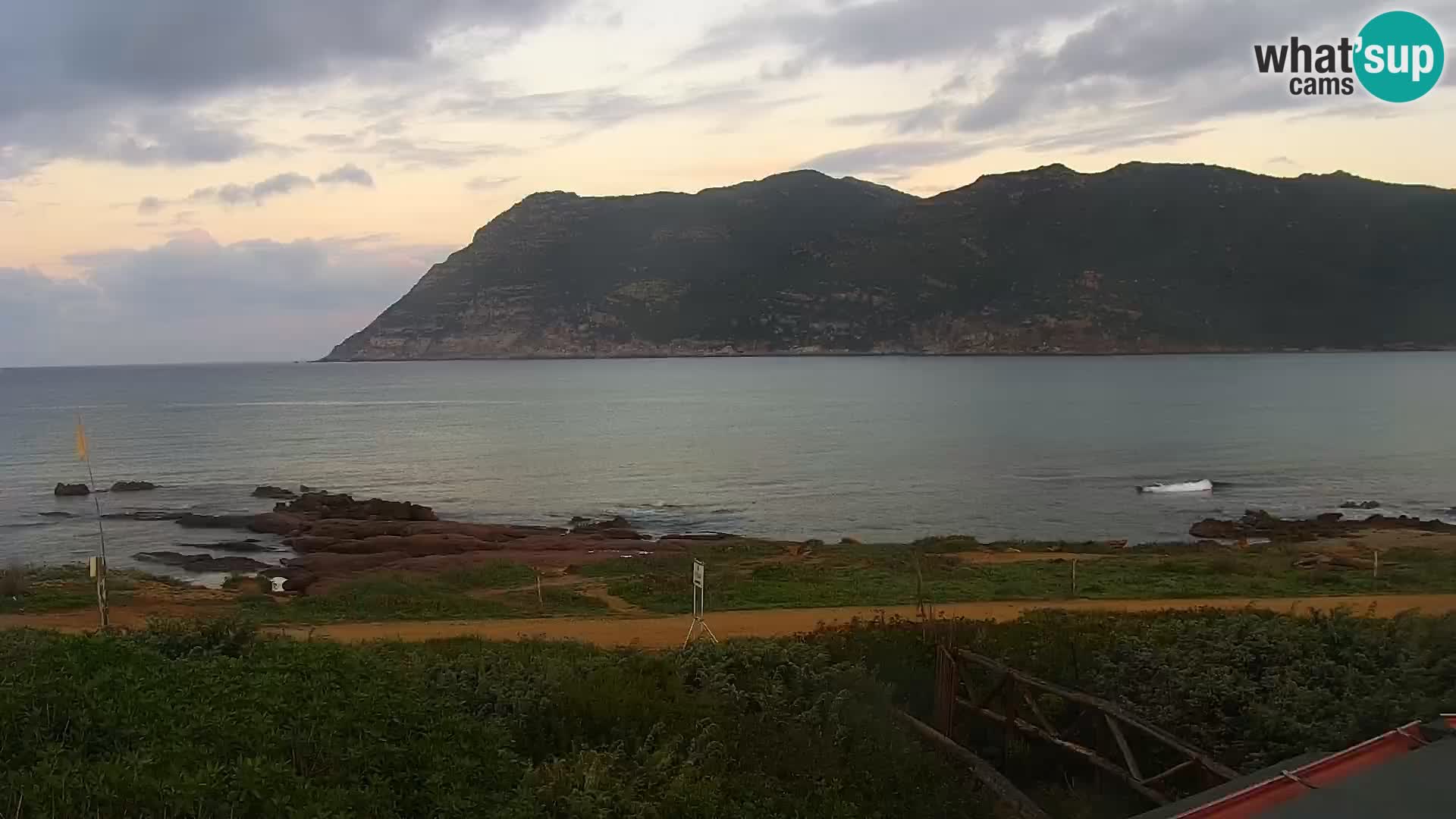 Web kamera Porto Ferro Sassari – plaže na Sardiniji u živo