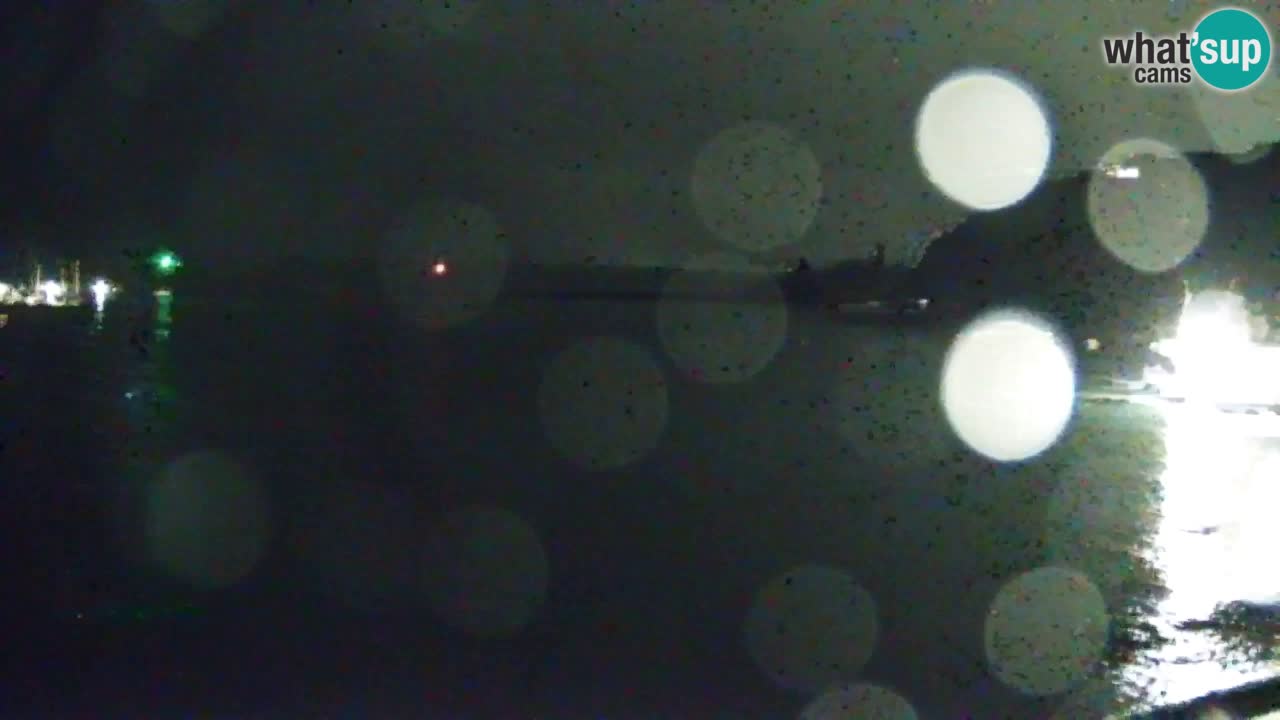 Spletna kamera Sesljan (Sistiana) – Pogled na marino in zaliv