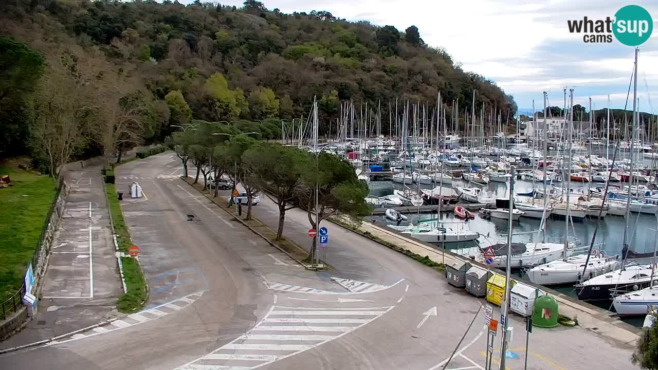 Webcam Sistiana – Vue sur la marina et la baie