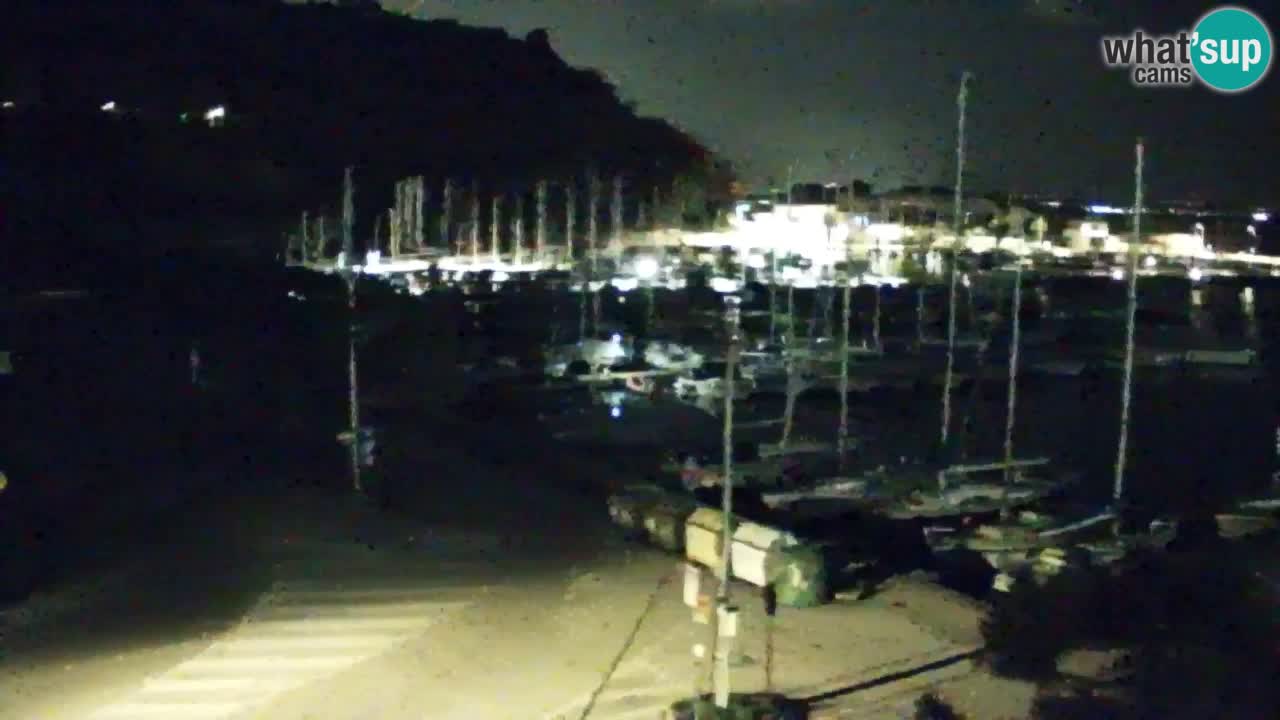 Spletna kamera Sesljan (Sistiana) – Pogled na marino in zaliv