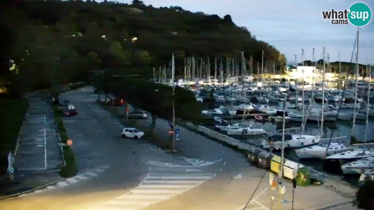 Webcam Sistiana – Vista sobre la marina y la bahía