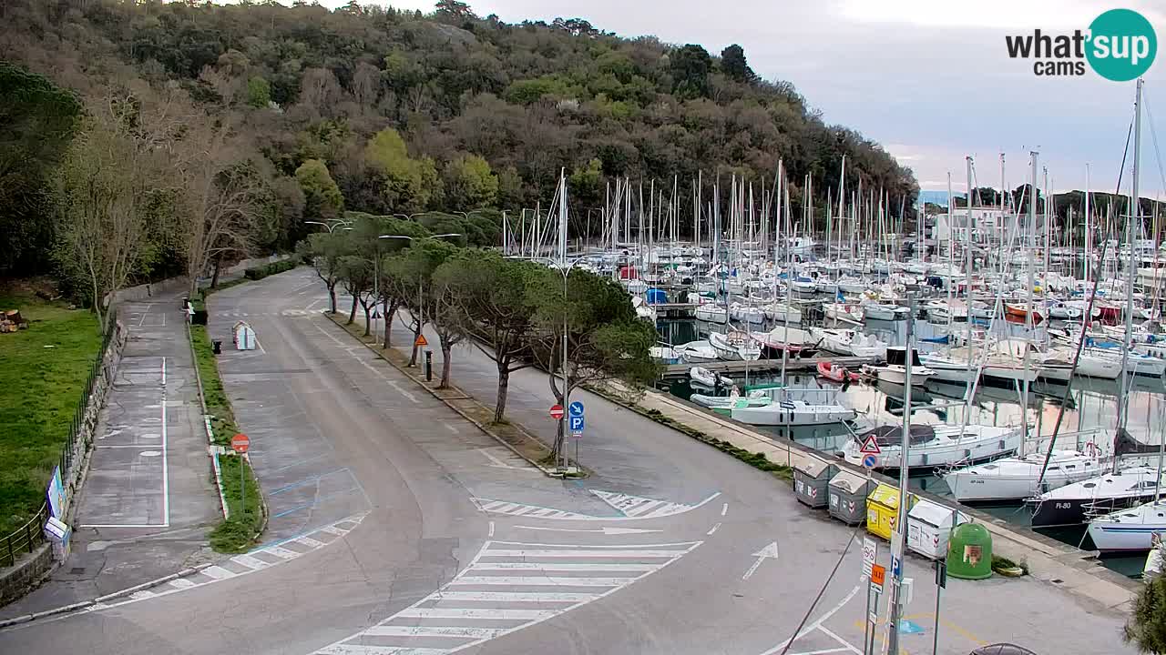 Webcam Sistiana – Vista sobre la marina y la bahía