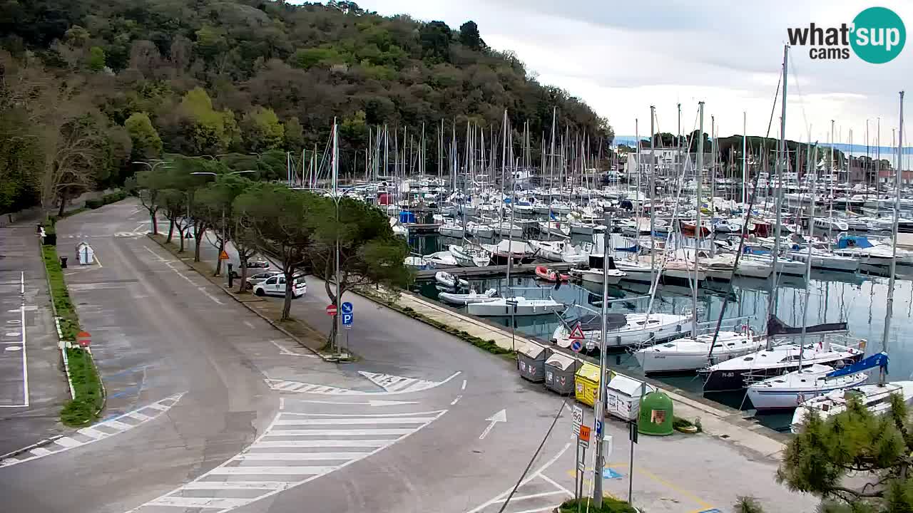 Webcam Sistiana – Vue sur la marina et la baie