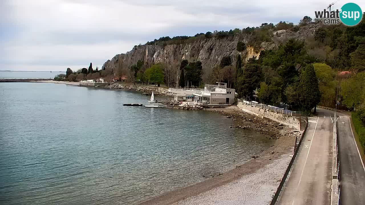 Webcam Sistiana – Vue sur la marina et la baie