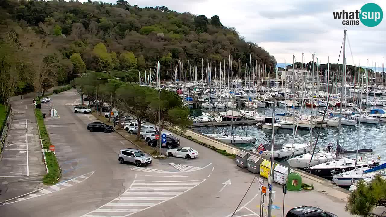 Webcam Sistiana – Vue sur la marina et la baie