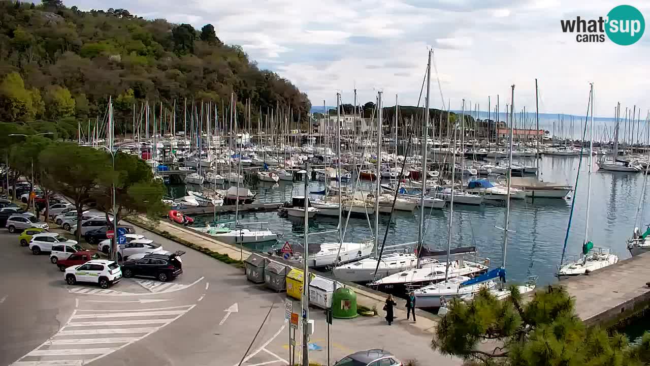 Webcam Sistiana – Vue sur la marina et la baie