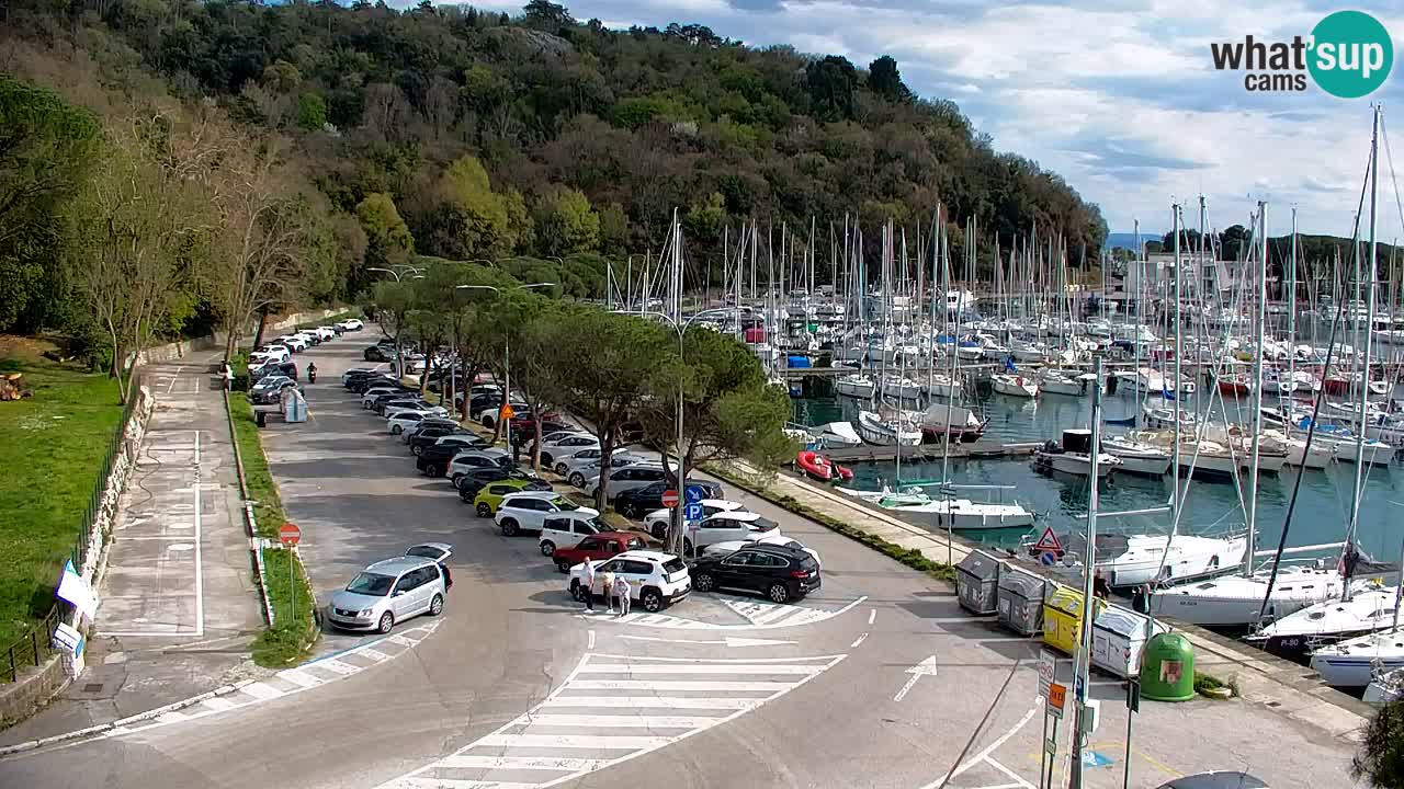 Webcam Sistiana – Vue sur la marina et la baie