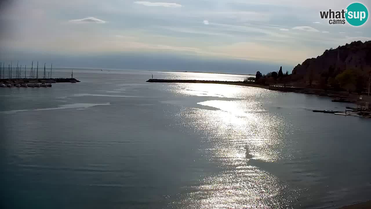 Spletna kamera Sesljan (Sistiana) – Pogled na marino in zaliv