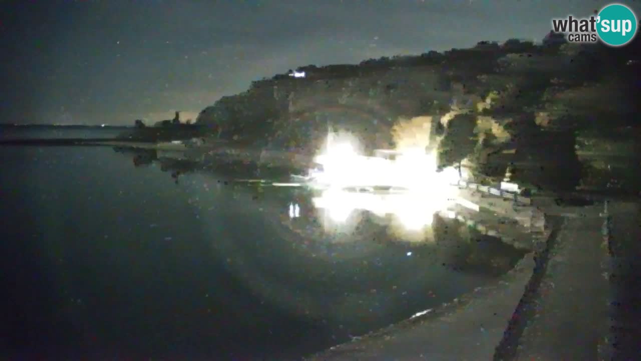 Webcam Sistiana – Pogled na marinu i zaljev