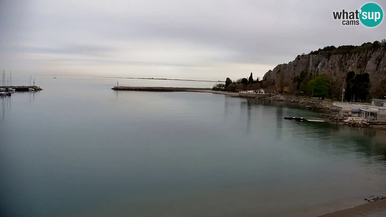 Webcam Sistiana – Vue sur la marina et la baie