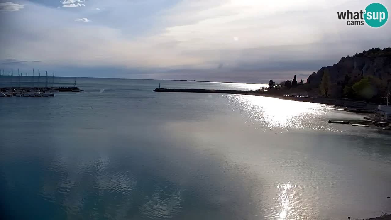 Webcam Sistiana – Vue sur la marina et la baie