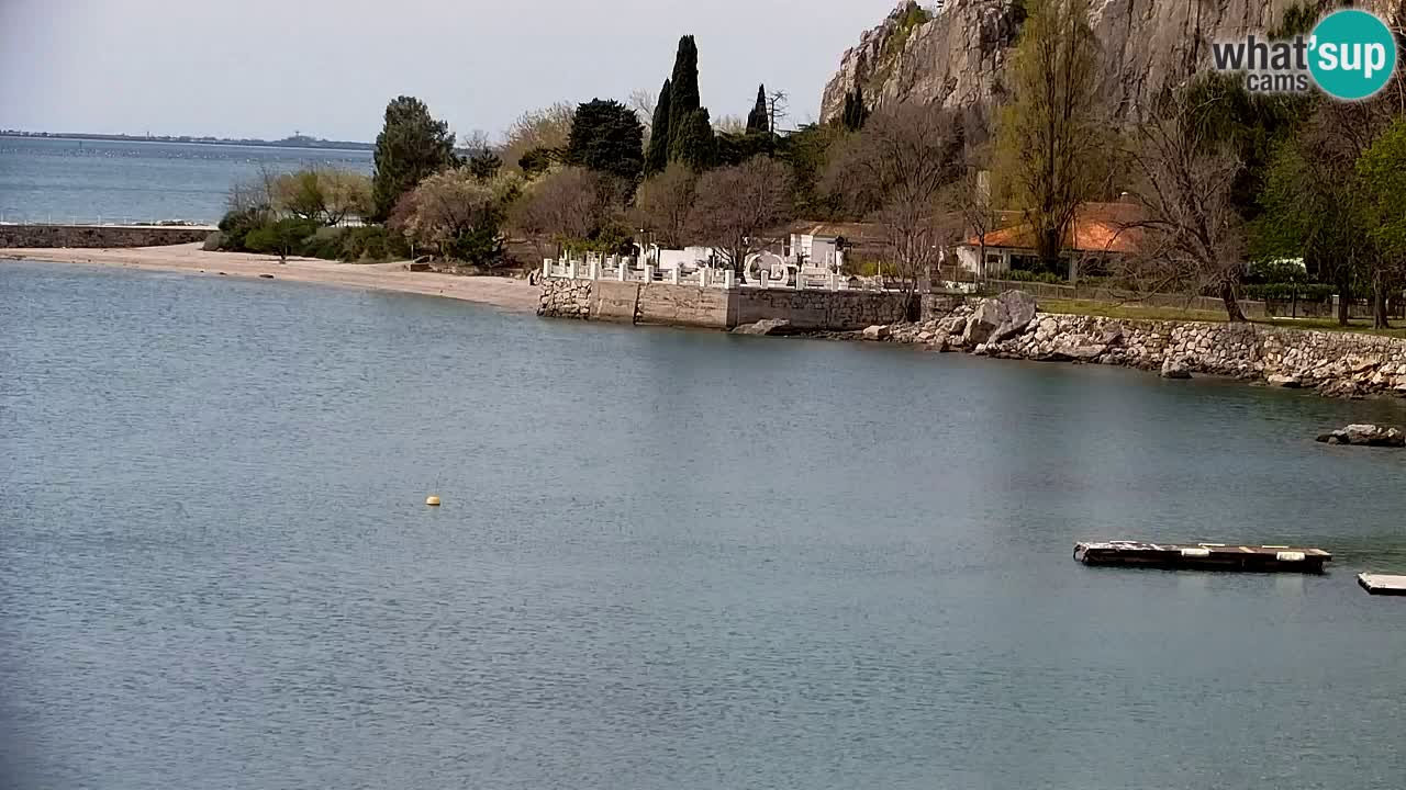 Spletna kamera Sesljan (Sistiana) – Pogled na marino in zaliv