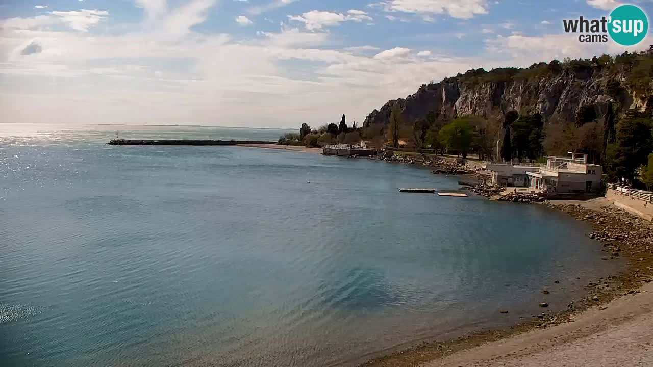 Webcam Sistiana – Vue sur la marina et la baie