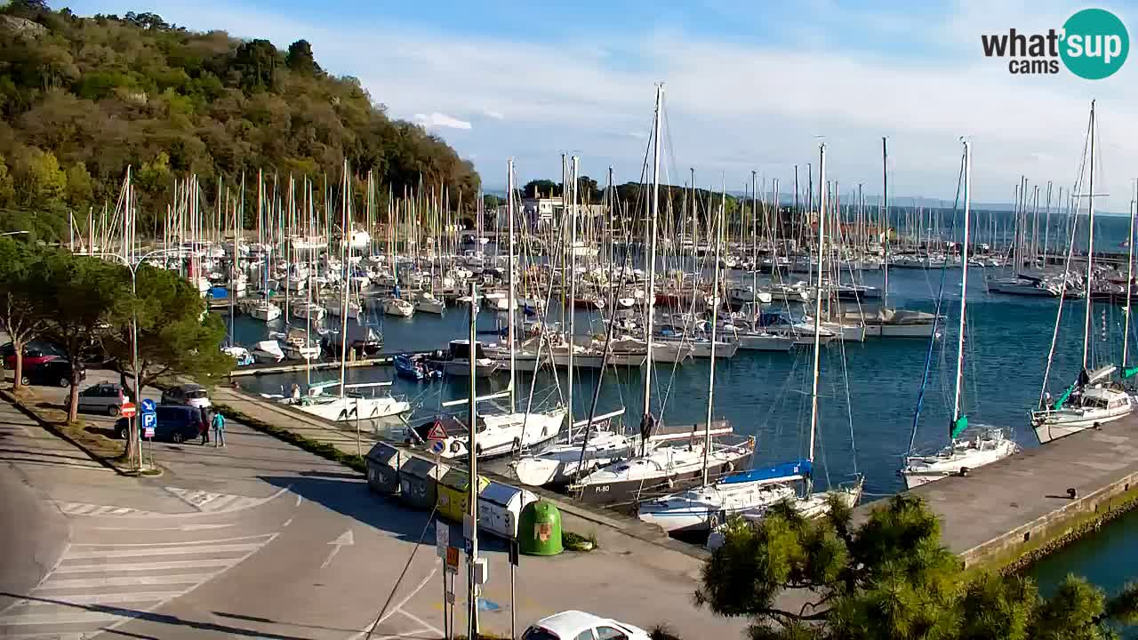 Webcam Sistiana – Vue sur la marina et la baie
