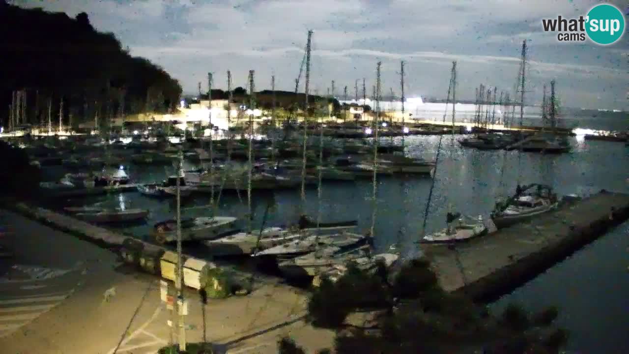 Webcam Sistiana – Vue sur la marina et la baie