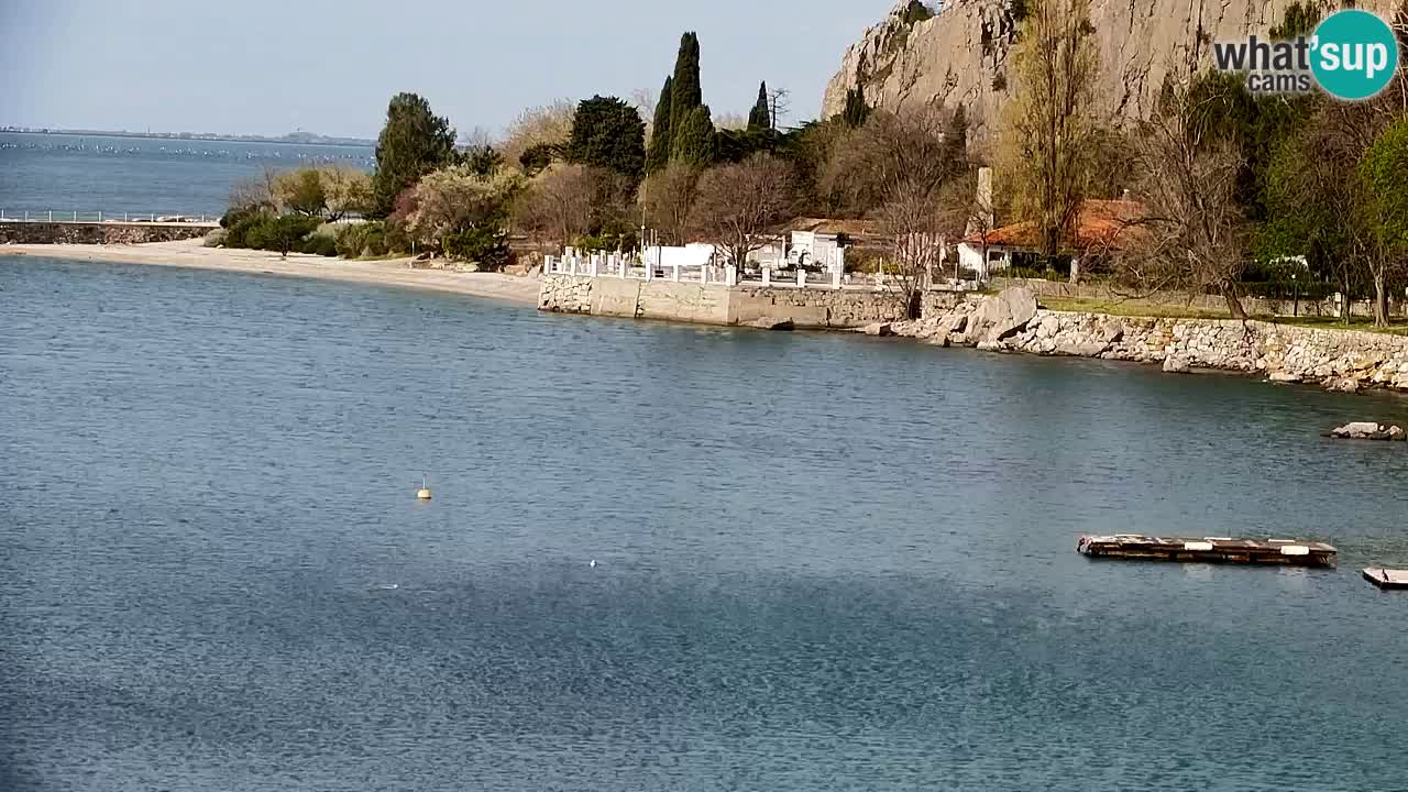 Webcam Sistiana – Vue sur la marina et la baie