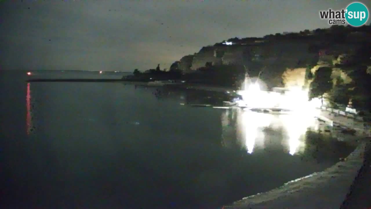 Webcam Sistiana – Vista sobre la marina y la bahía