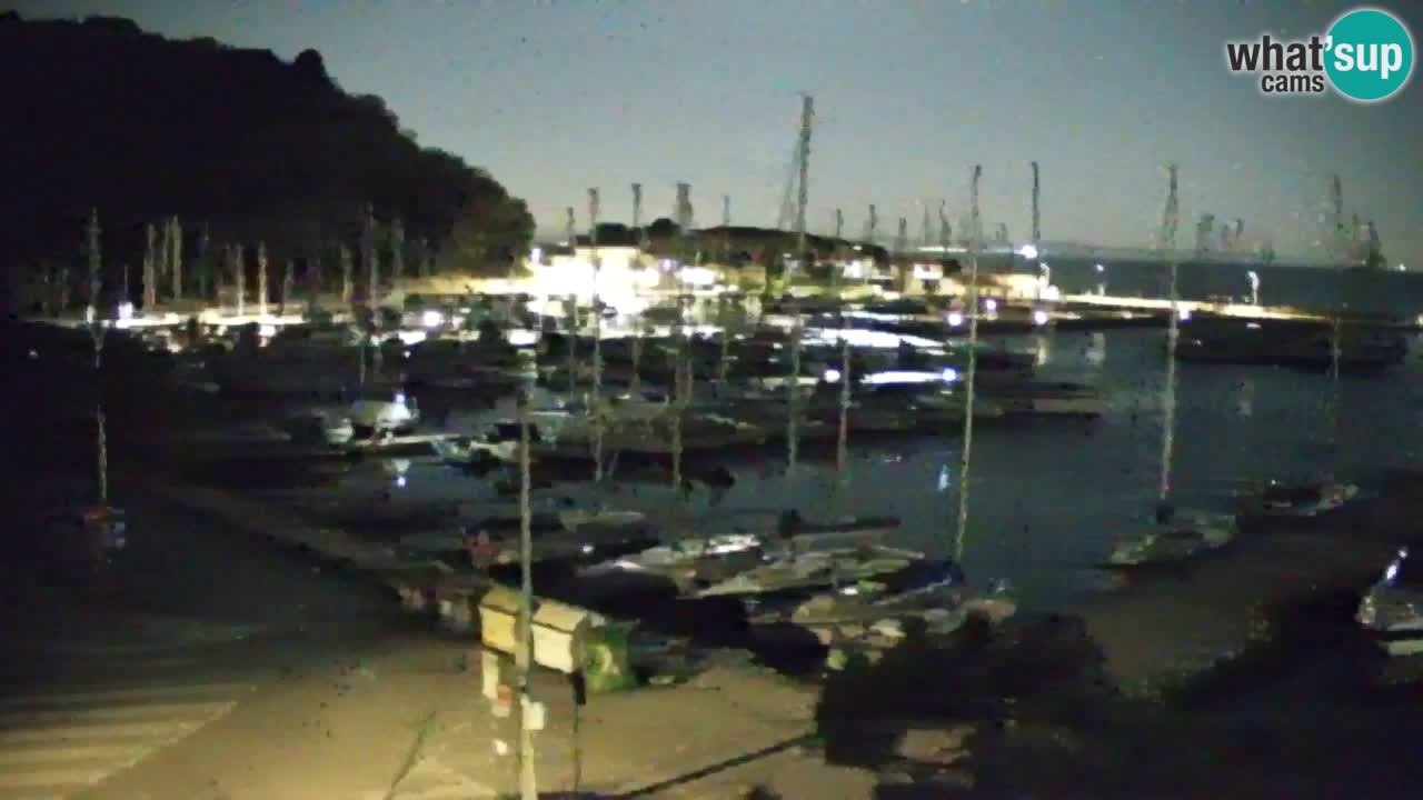 Webcam Sistiana – Pogled na marinu i zaljev