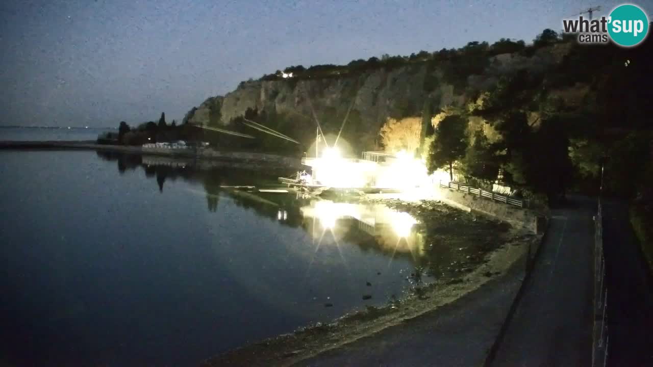 Webcam Sistiana – Pogled na marinu i zaljev