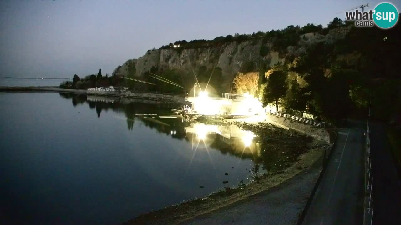 Webcam Sistiana – Vista sobre la marina y la bahía