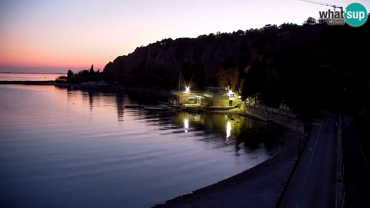 Webcam Sistiana – Vista sobre la marina y la bahía