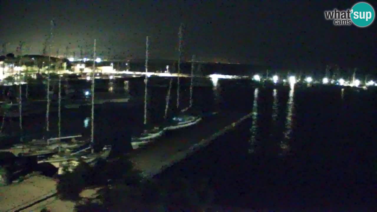 Spletna kamera Sesljan (Sistiana) – Pogled na marino in zaliv