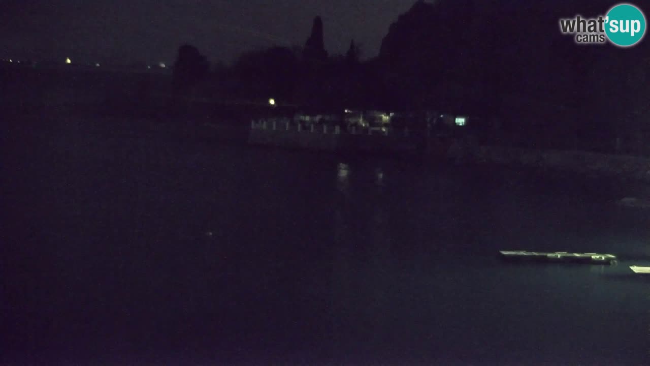 Spletna kamera Sesljan (Sistiana) – Pogled na marino in zaliv