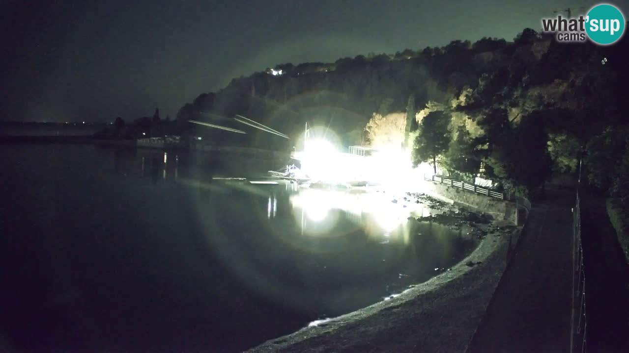 Webcam Sistiana – Pogled na marinu i zaljev